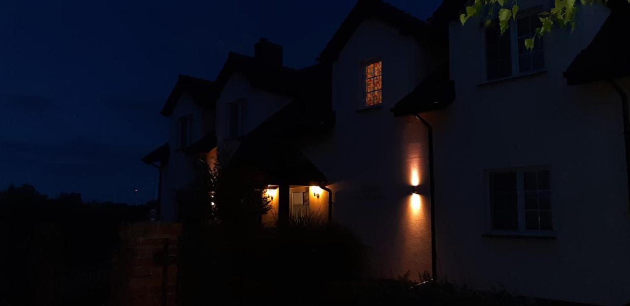 Pokoje Goscinne Neptunia Rusinowo  Exterior foto